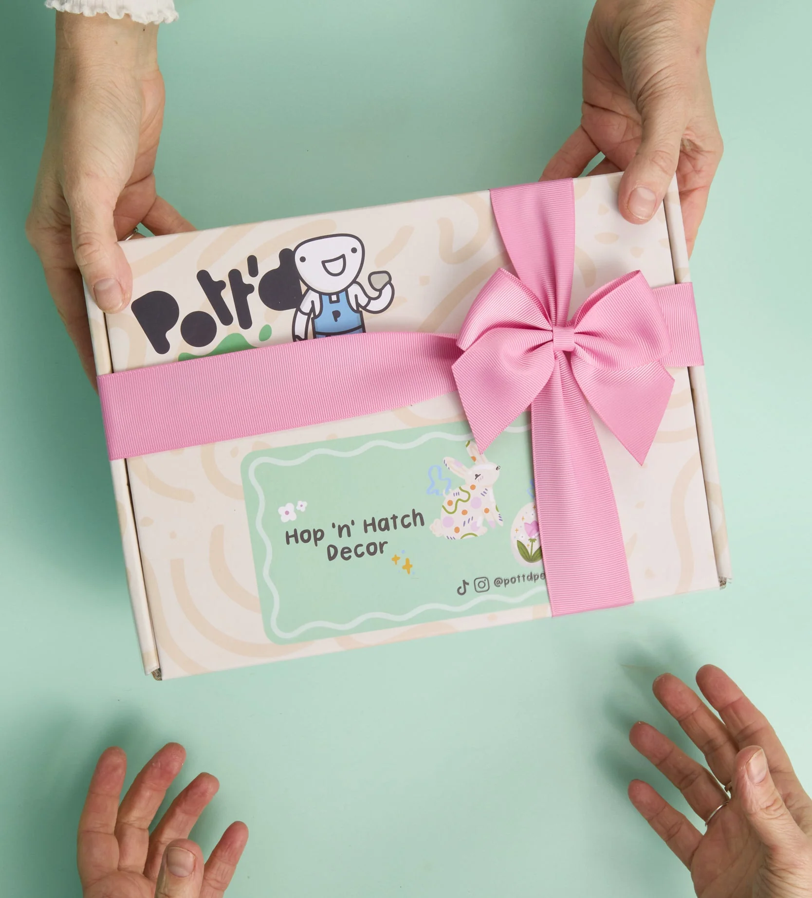 Hop ’n’ Hatch: Create & Paint Decorations - Image 9